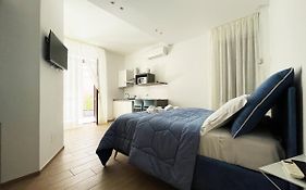 Sunny House - De Vivo Realty Sorrento